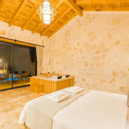 Alaf I Kalkan Korunakli I Private Pool كاس