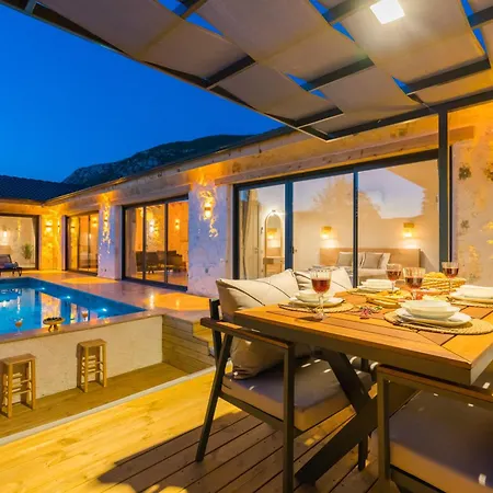 فيلة Alaf I Kalkan Korunakli I Private Pool *